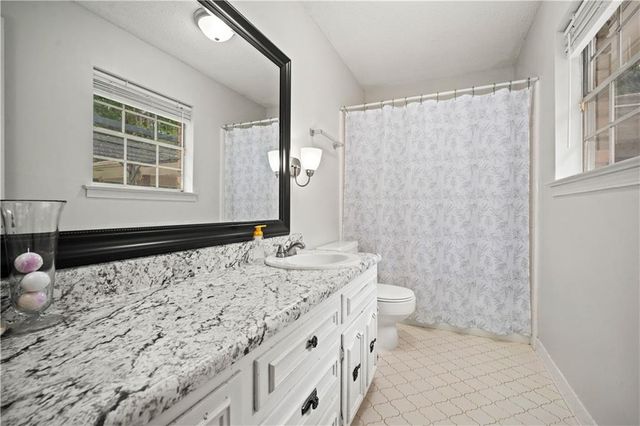 7807 Yorkhaven Road, Mobile, AL 36695