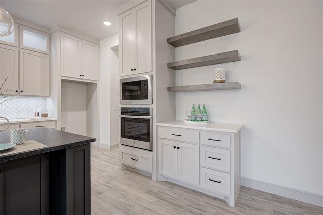 11600 SW 55th Street, Mustang, OK 73064