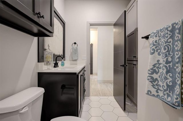 11600 SW 55th Street, Mustang, OK 73064