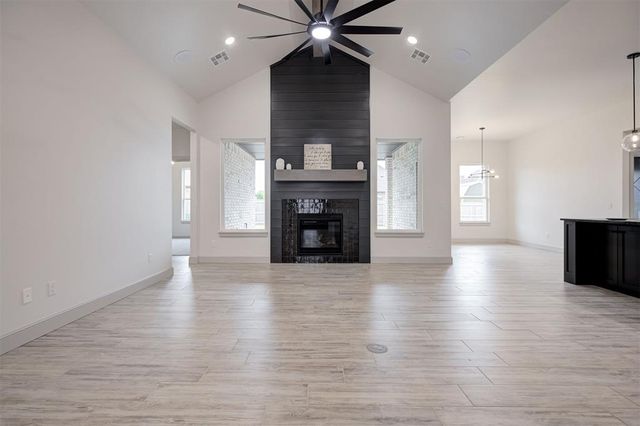 11600 SW 55th Street, Mustang, OK 73064