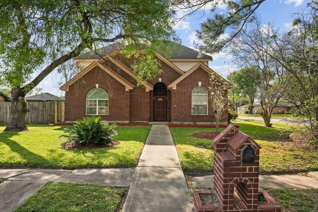 8602 Heatherview Drive, Houston, TX 77099