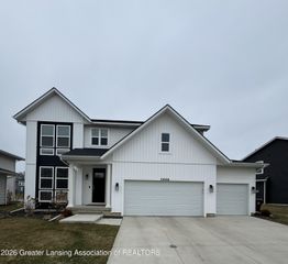 5669 Copper Creek Drive, Haslett, MI 48840
