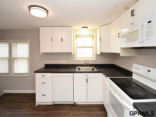 5337 N 35Th Street, Omaha, NE 68111