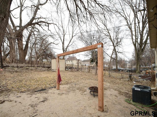 5337 N 35Th Street, Omaha, NE 68111