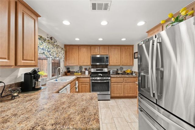 523 Solano Way, Redlands, CA 92374