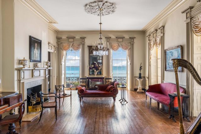 21 E Battery, Charleston, SC 29401
