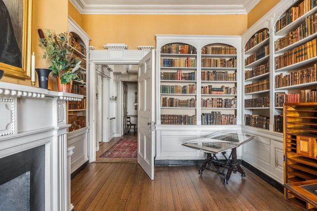 21 E Battery, Charleston, SC 29401