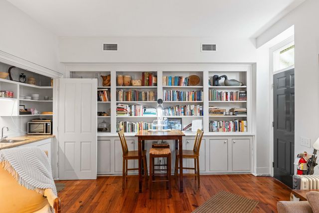 21 E Battery, Charleston, SC 29401