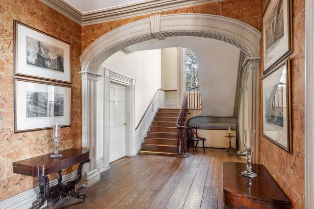 21 E Battery, Charleston, SC 29401