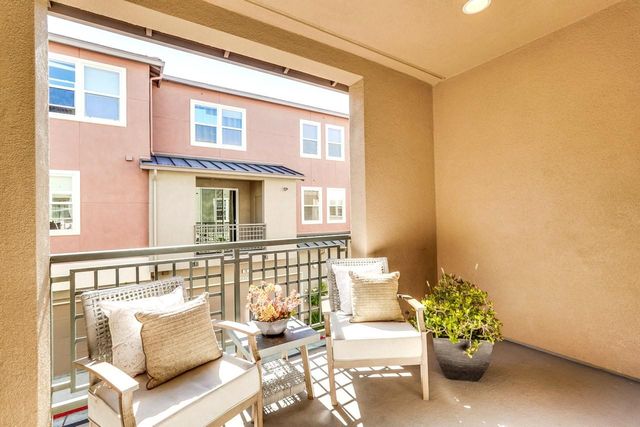 589 San Remi Terrace 55, Sunnyvale, CA 94085