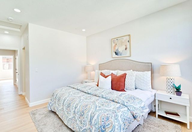 589 San Remi Terrace 55, Sunnyvale, CA 94085