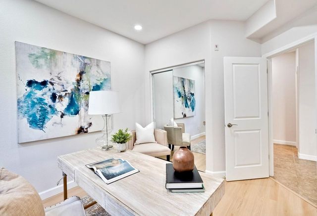 589 San Remi Terrace 55, Sunnyvale, CA 94085