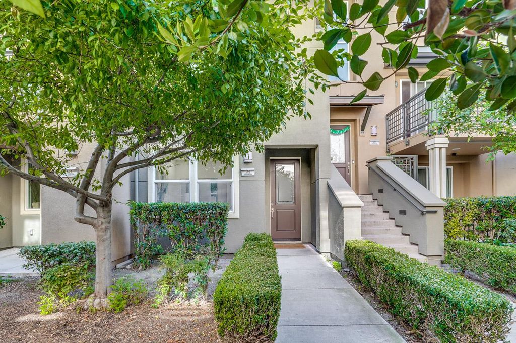 589 San Remi Terrace 55, Sunnyvale, CA 94085
