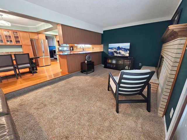 36203 La Marra Drive, Sterling Heights, MI 48310