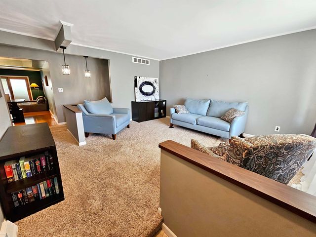 36203 La Marra Drive, Sterling Heights, MI 48310