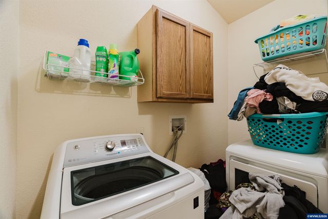 1620 16th Av SW, Albany, OR 97321