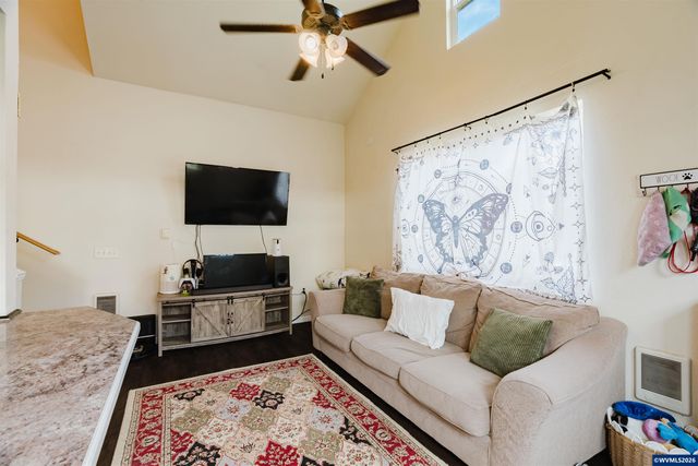 1620 16th Av SW, Albany, OR 97321