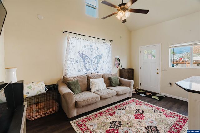 1620 16th Av SW, Albany, OR 97321