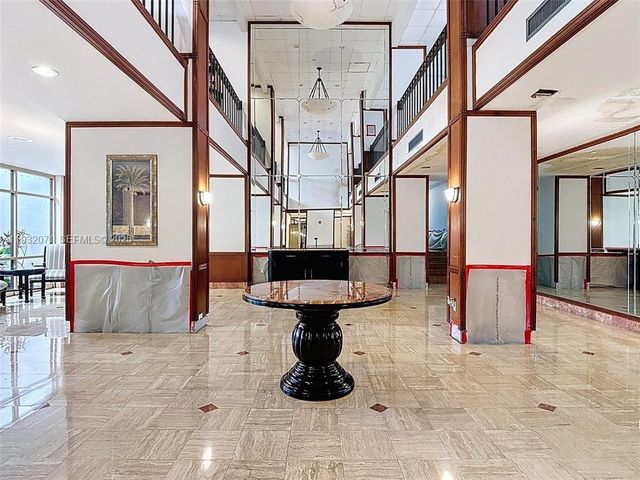 2801 NE 183rd St 1504W, Aventura, FL 33160