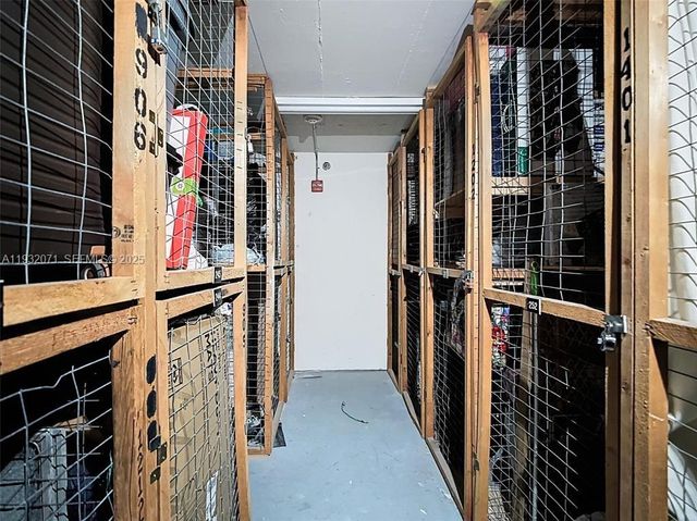 2801 NE 183rd St 1504W, Aventura, FL 33160