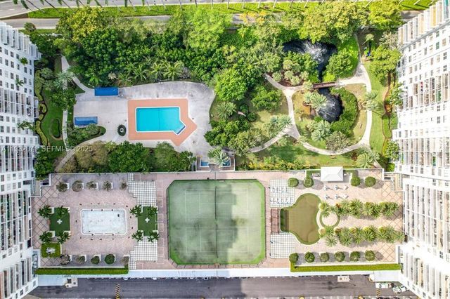 2801 NE 183rd St 1504W, Aventura, FL 33160