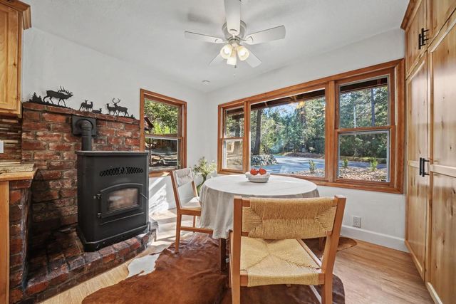 26005 Sugar Pine Dr, Pioneer, CA 95666