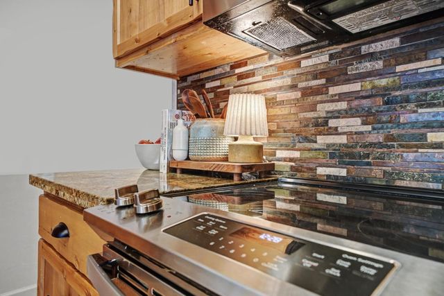 26005 Sugar Pine Dr, Pioneer, CA 95666