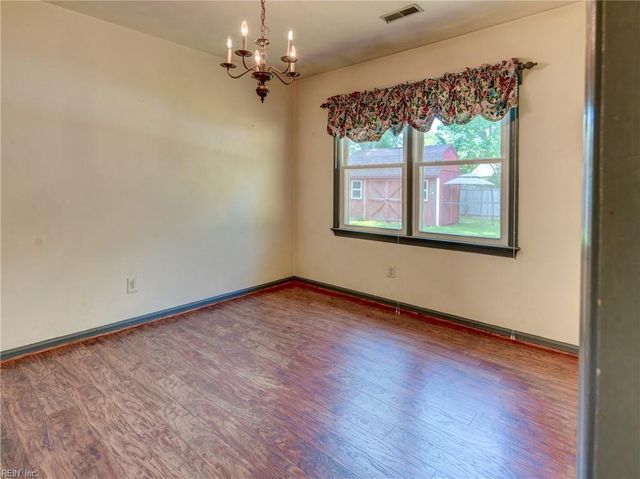 4124 Meadowview RD, Portsmouth, VA 23703