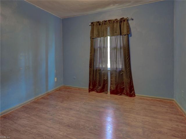 4124 Meadowview RD, Portsmouth, VA 23703