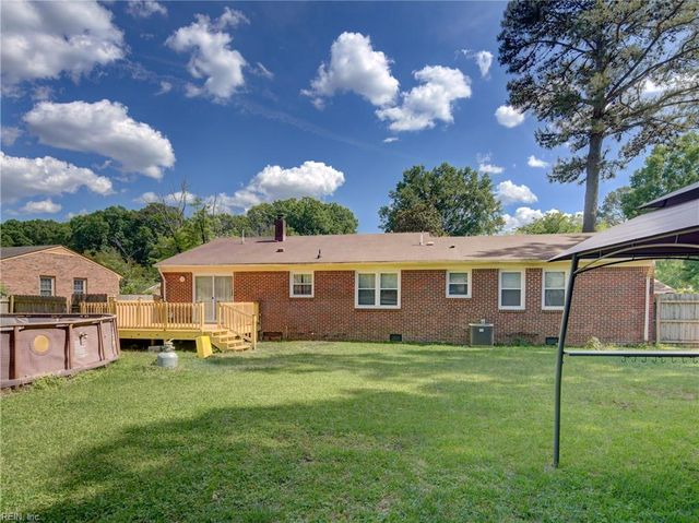 4124 Meadowview RD, Portsmouth, VA 23703