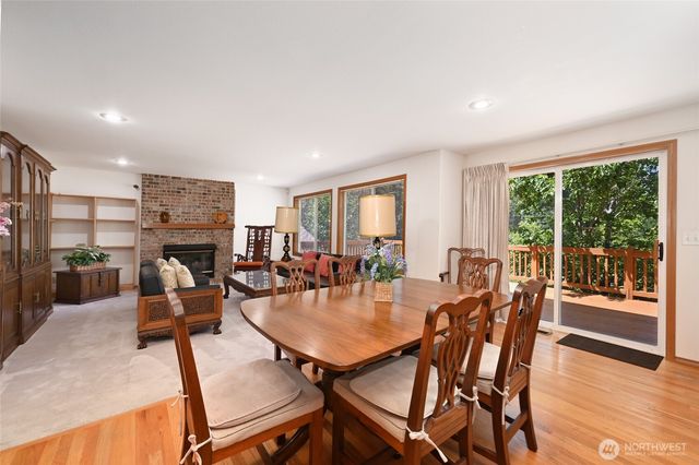1529 Ilwaco Avenue NE, Renton, WA 98059