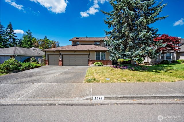 1529 Ilwaco Avenue NE, Renton, WA 98059
