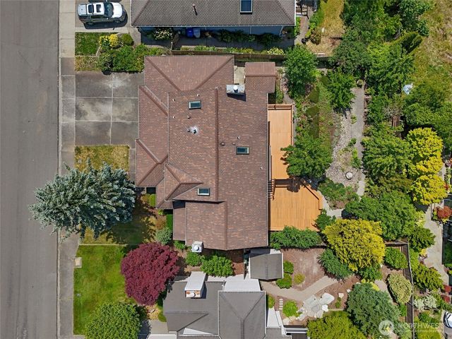 1529 Ilwaco Avenue NE, Renton, WA 98059