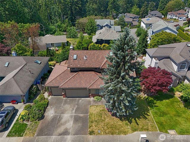 1529 Ilwaco Avenue NE, Renton, WA 98059