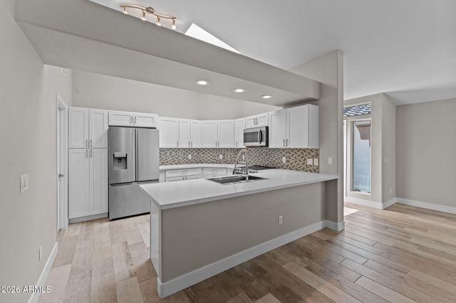 14535 W ZUNI Trail, Surprise, AZ 85374