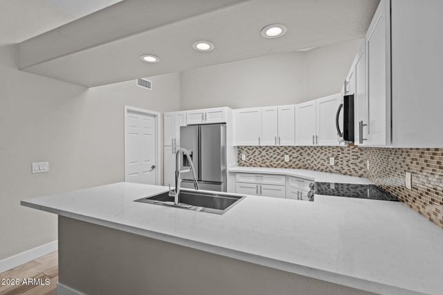 14535 W ZUNI Trail, Surprise, AZ 85374