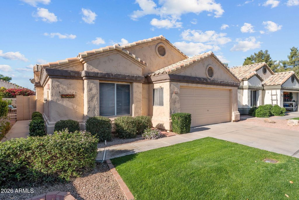 14535 W ZUNI Trail, Surprise, AZ 85374