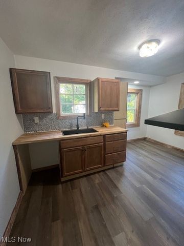 19819 Harvard Avenue, Warrensville Heights, OH 44122