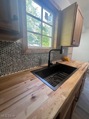 19819 Harvard Avenue, Warrensville Heights, OH 44122