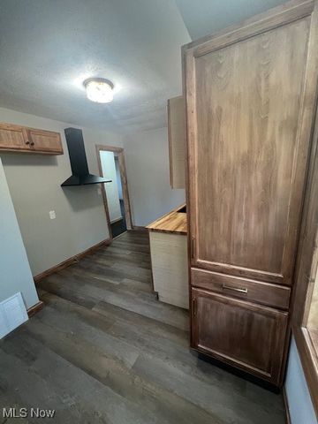 19819 Harvard Avenue, Warrensville Heights, OH 44122