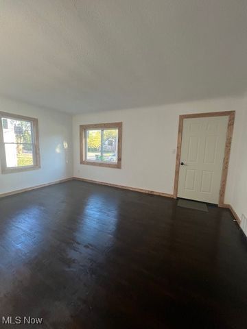 19819 Harvard Avenue, Warrensville Heights, OH 44122