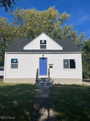 19819 Harvard Avenue, Warrensville Heights, OH 44122