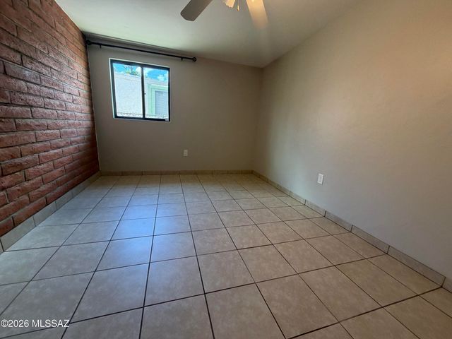 1354 W Sonora Street, Tucson, AZ 85745