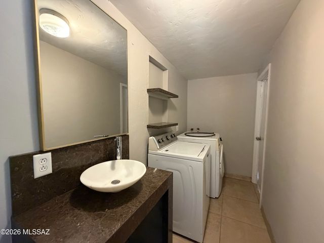 1354 W Sonora Street, Tucson, AZ 85745