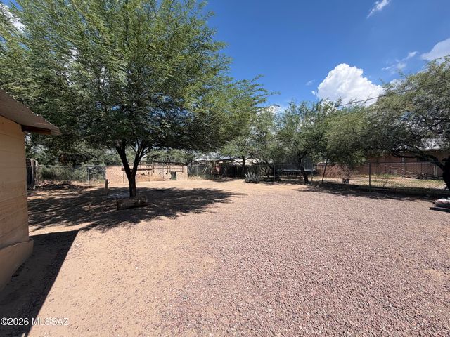 1354 W Sonora Street, Tucson, AZ 85745