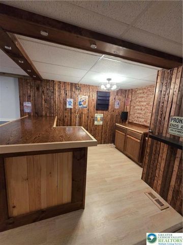 6337 Nisbet Court, Washington Twp, PA 18080