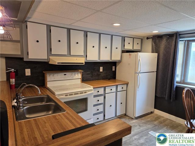 6337 Nisbet Court, Washington Twp, PA 18080