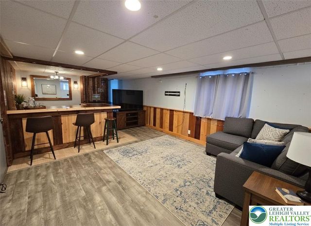 6337 Nisbet Court, Washington Twp, PA 18080