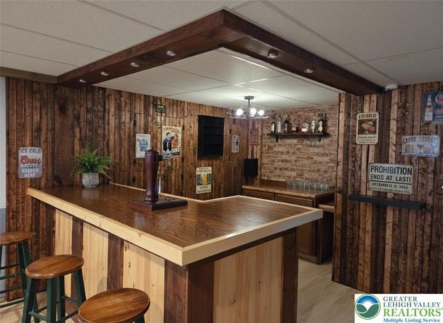 6337 Nisbet Court, Washington Twp, PA 18080