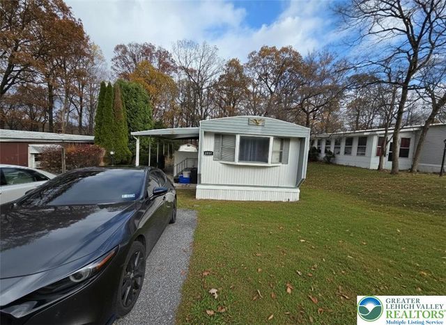 6337 Nisbet Court, Washington Twp, PA 18080